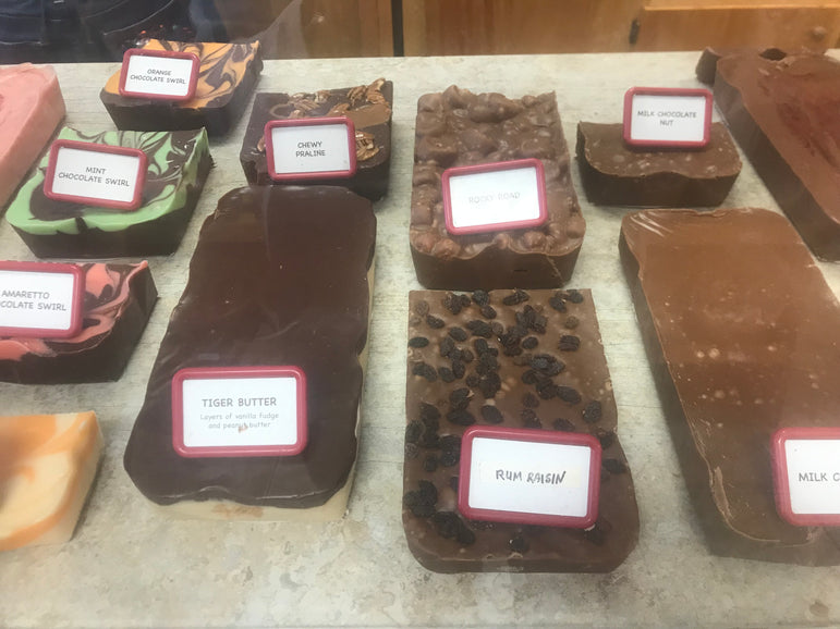 Homemade Fudge (by the pound)